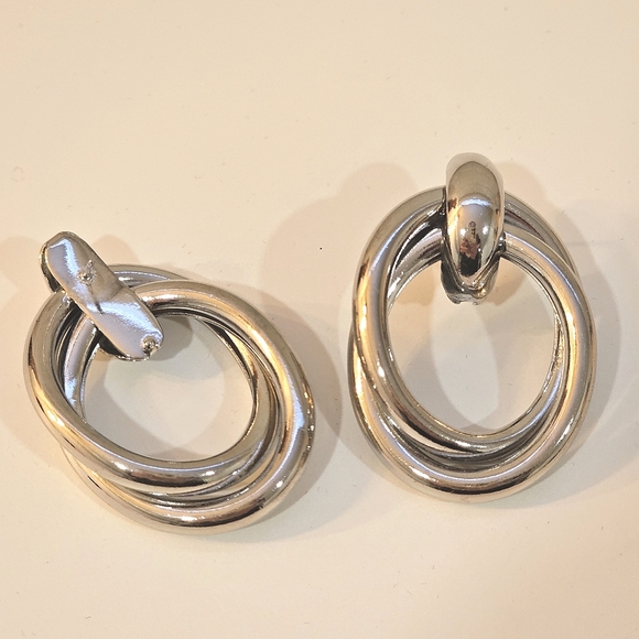 Vintage Silver Earrings - Picture 3 of 3